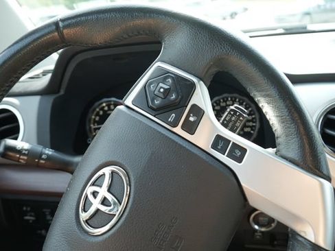 Used 2021 Toyota Tundra Limited w/ Limited Premium Package AWD/4WD image 27