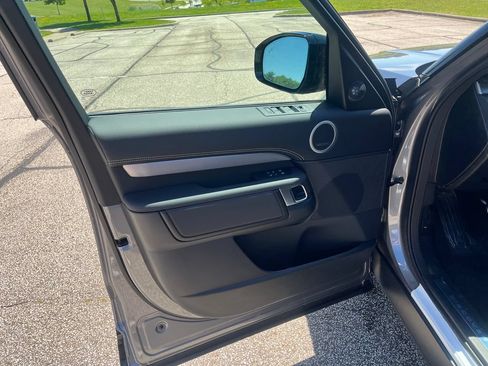 New 2026 Land Rover Discovery Dynamic SE AWD/4WD image 10