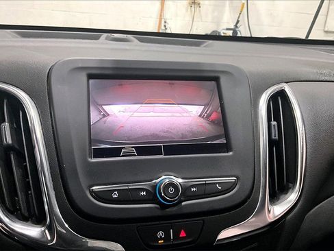 Used 2022 Chevrolet Equinox LT image 14