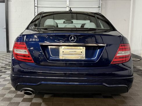 Used 2012 Mercedes-Benz C 250 Sedan image 5