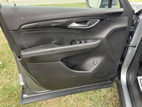 Used 2021 Buick Envision Preferred image 21