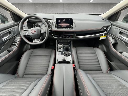 New 2026 Nissan Rogue SV image 20