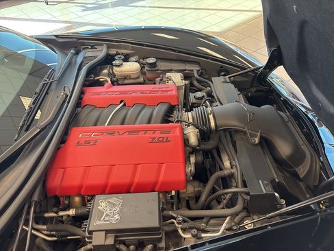 Used 2008 Chevrolet Corvette Z06 w/ Preferred Equipment Group image 4