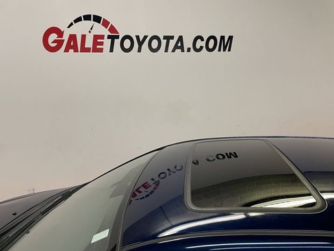 Used 2007 Toyota Corolla LE image 6