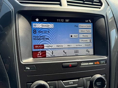 Used 2018 Ford Explorer XLT w/ Equipment Group 202A FWD image 20