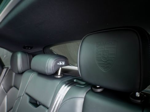 Certified 2026 Porsche Macan AWD/4WD image 40