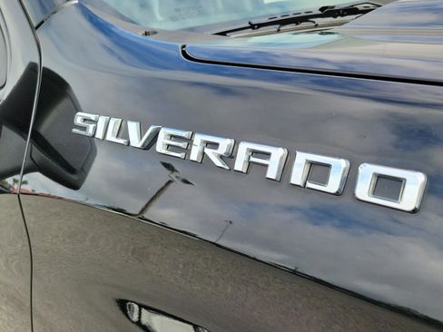 Used 2021 Chevrolet Silverado 1500 Custom image 5