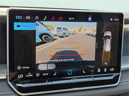 New 2026 Volkswagen Tiguan SE R-Line FWD image 26