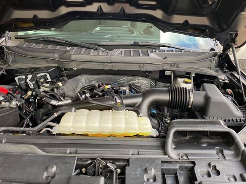 Used 2025 Ford F150 XL w/ Equipment Group 103A High AWD/4WD image 40