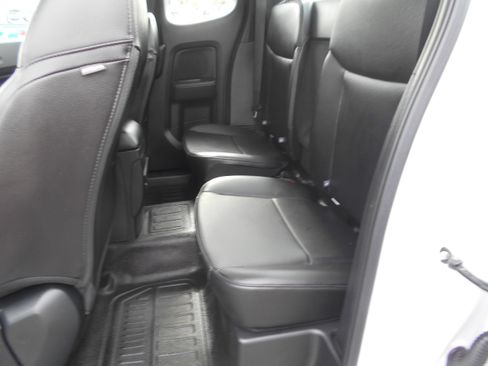 Used 2022 Ford Ranger XL image 9