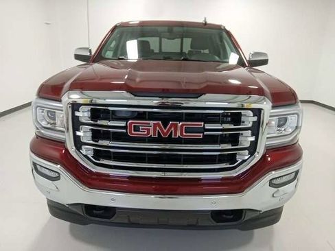 Used 2017 GMC Sierra 1500 SLT w/ SLT Premium Package AWD/4WD image 9