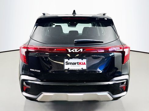 Used 2024 Kia Seltos S FWD image 6