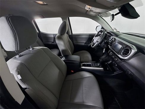 Used 2019 Toyota Tacoma SR5 image 24