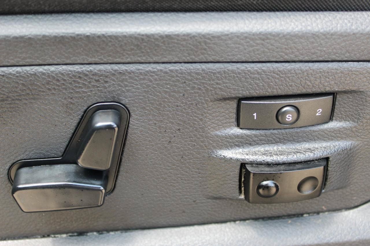 Used 2016 RAM 3500 Laramie AWD/4WD image 16