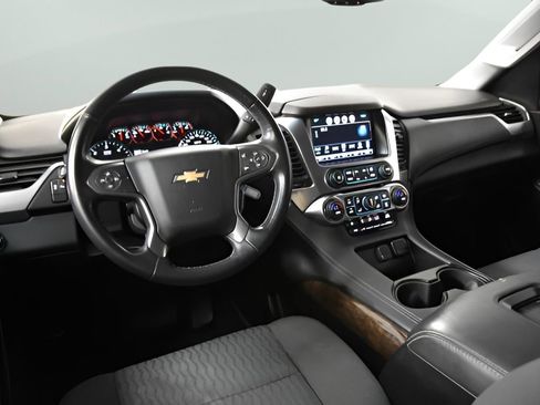 Used 2019 Chevrolet Tahoe LS RWD image 30
