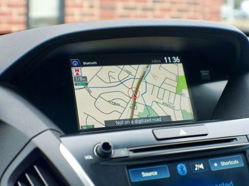 Used 2017 Acura MDX SH-AWD w/ Advance Package image 24