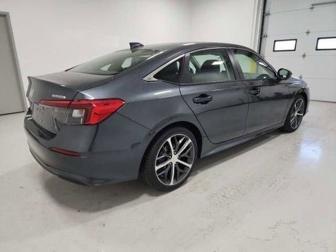 Used 2024 Honda Civic Touring image 6