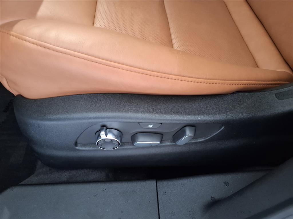Used 2024 Cadillac XT4 Sport FWD image 20