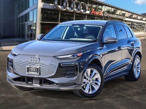 Used 2025 Audi Q6 e-tron Premium w/ Convenience Package image 1