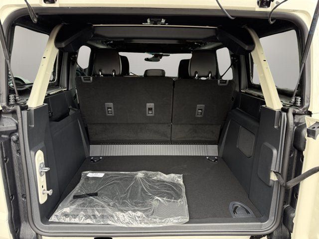 New 2026 Ford Bronco Outer Banks w/ Sasquatch Package AWD/4WD image 7