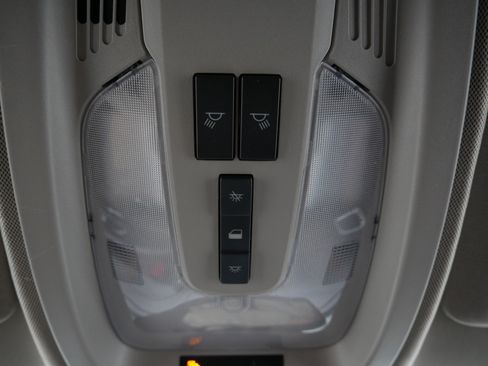 Used 2015 GMC Terrain SLE image 32