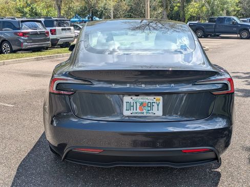 Used 2025 Tesla Model 3 Long Range RWD image 4