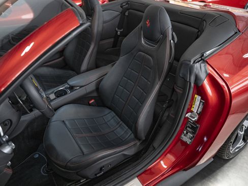 Certified 2023 Ferrari Portofino M image 31