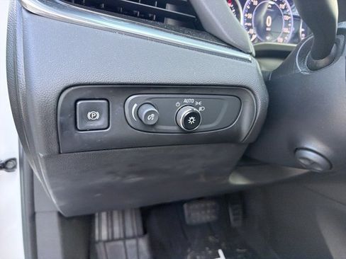 Used 2020 Buick Enclave Avenir w/ Avenir Technology Package AWD/4WD image 19