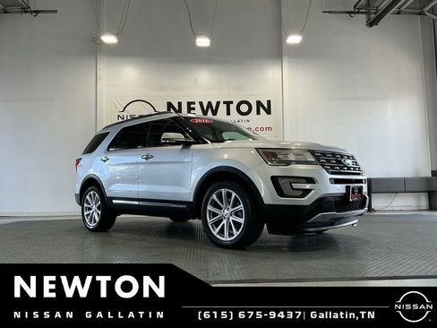 Used 2016 Ford Explorer Limited AWD/4WD image 27