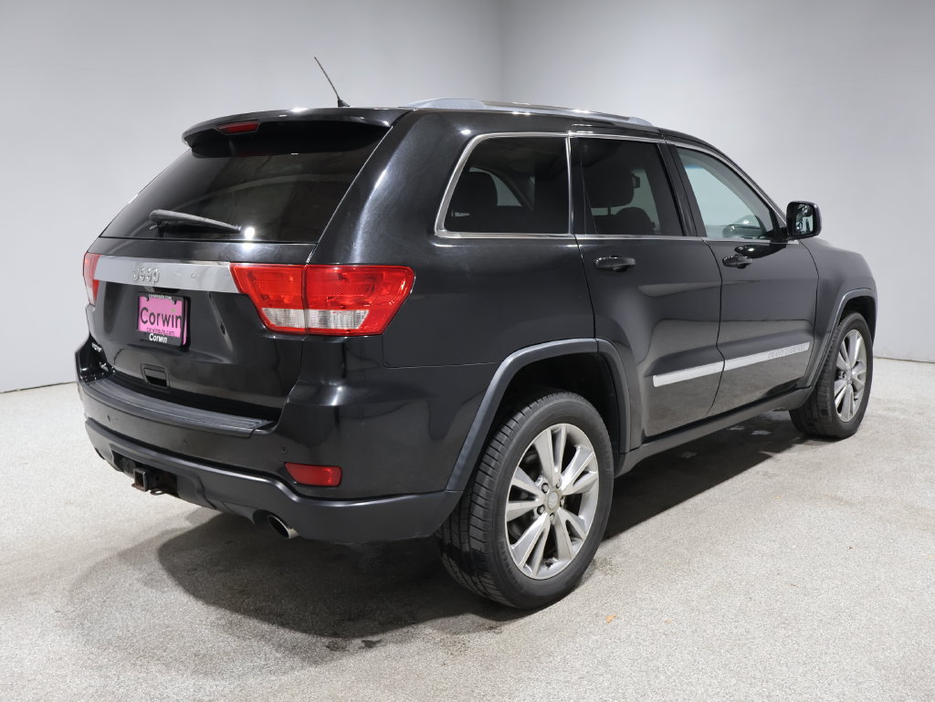 Used 2013 Jeep Grand Cherokee Laredo RWD image 2