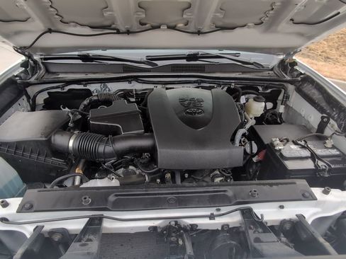 Used 2023 Toyota Tacoma SR5 image 42