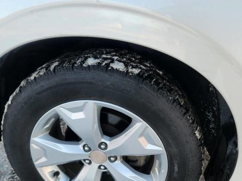 Used 2015 Subaru Forester 2.5i w/ Alloy Wheel Package image 28