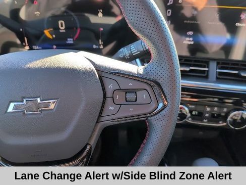 New 2026 Chevrolet Trax RS w/ Sunroof Package image 8