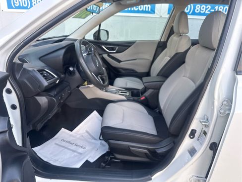 Used 2023 Subaru Forester AWD/4WD image 20