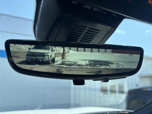 Used 2025 Chevrolet Equinox LT w/ Convenience Package II AWD/4WD image 12