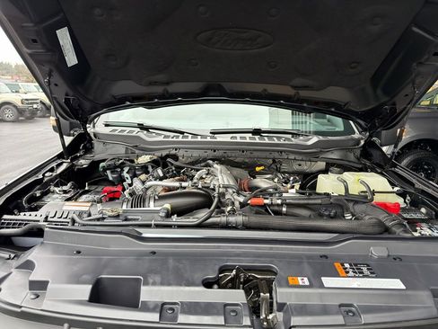 Used 2025 Ford F350 Platinum image 6