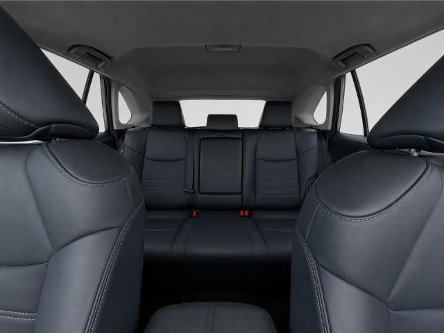 Used 2023 Toyota RAV4 XLE Premium AWD/4WD image 17
