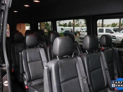 Used 2020 Mercedes-Benz Sprinter 2500 image 12