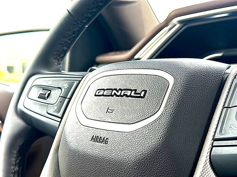 Used 2024 GMC Sierra 1500 Denali w/ Denali Reserve Package RWD image 24