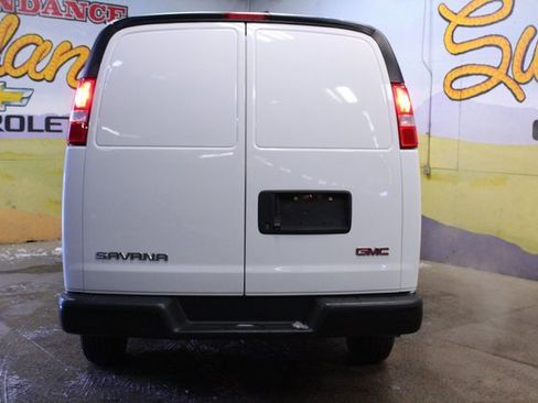 Used 2023 GMC Savana 2500 Extended image 6