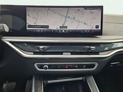 Used 2025 BMW X5 xDrive40i AWD/4WD image 24