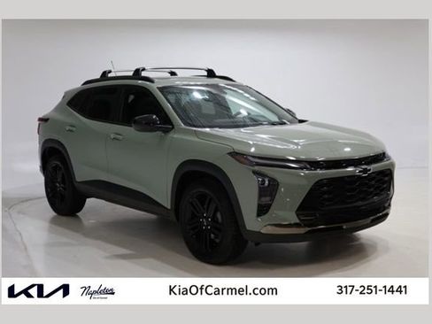 Used 2024 Chevrolet Trax ACTIV w/ Sunroof Package FWD image 1
