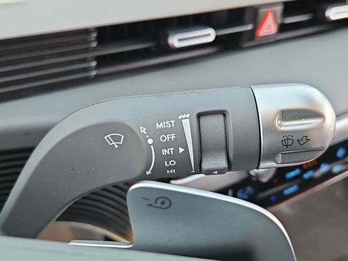 Used 2024 Hyundai Ioniq 5 SEL image 25
