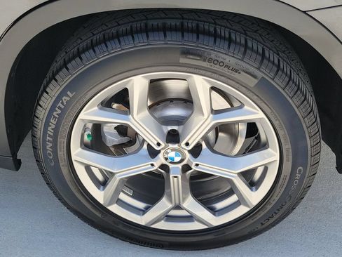 Used 2024 BMW X3 xDrive30i AWD/4WD image 9