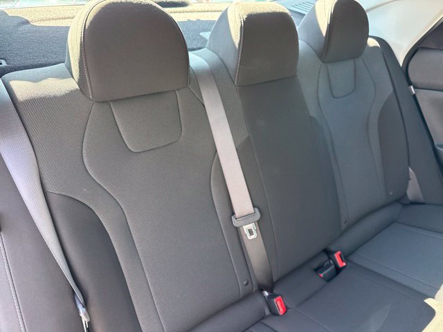 Used 2026 Hyundai Elantra SE FWD image 26