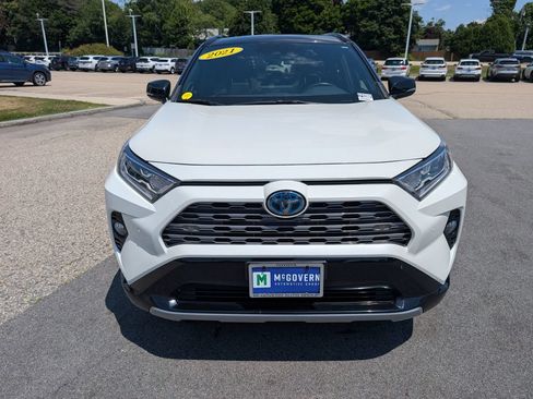 Used 2021 Toyota RAV4 XSE AWD/4WD image 9