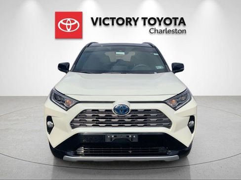 Used 2021 Toyota RAV4 XSE w/ XSE Grade Weather Package image 8