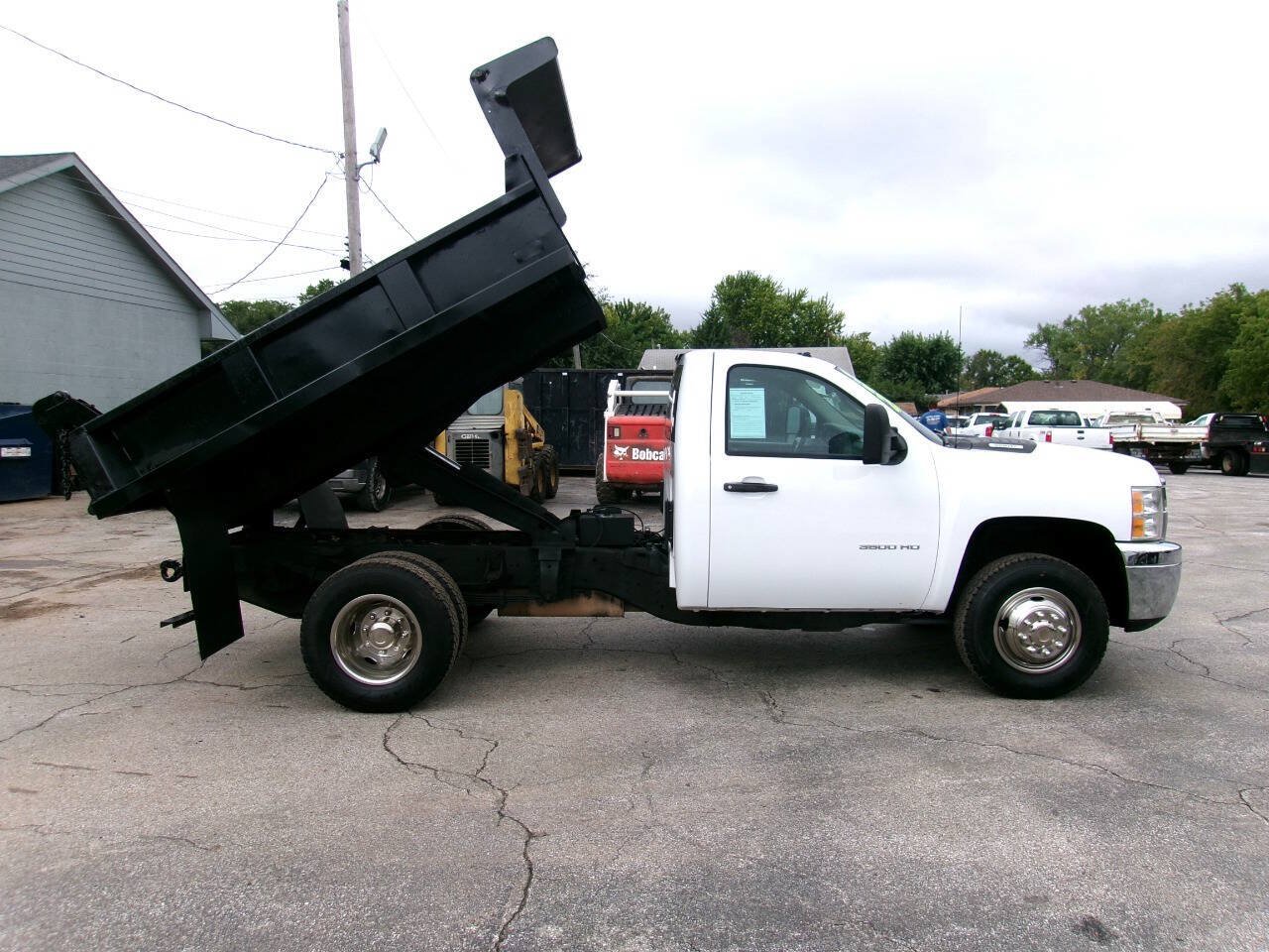 Used 2013 Chevrolet Silverado 3500 W/T w/ Snow Plow Prep Package AWD/4WD image 9