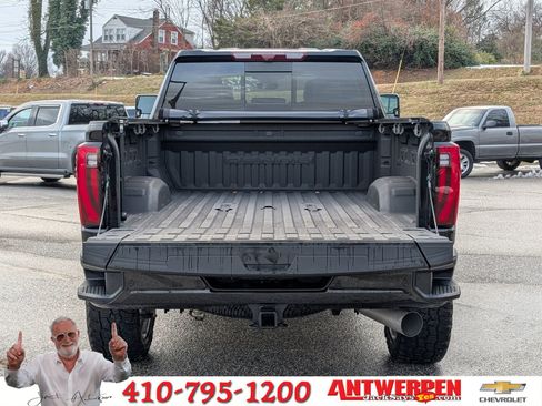 Used 2024 GMC Sierra 3500 Denali Ultimate image 16