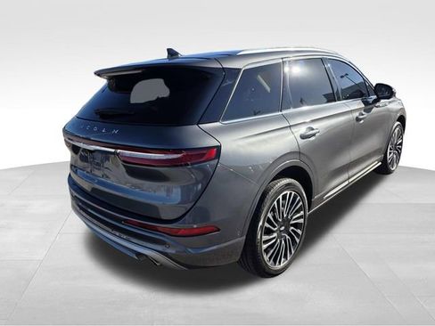 Certified 2022 Lincoln Corsair Reserve w/ Equipment Group 201A image 3